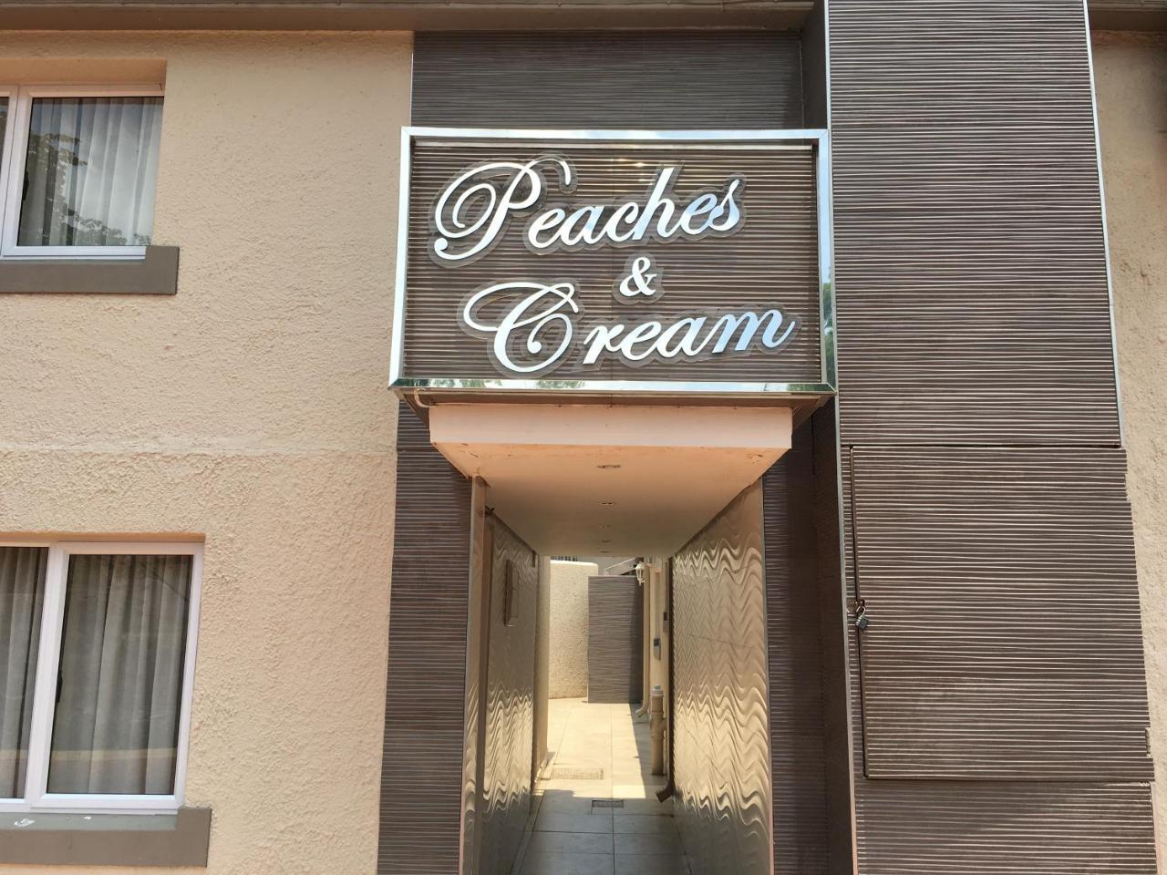 Peaches & Cream Bed & Breakfast Ladysmith Eksteriør bilde